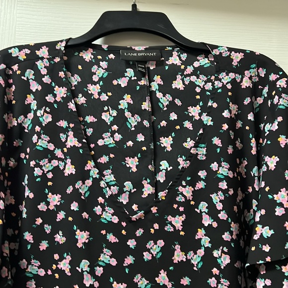Floral lane Bryant top - Picture 2 of 4